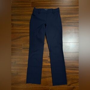 Reitmans women’s 7 pants, straight leg, stretch, navy blue